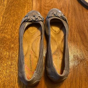 Comfortiva flats